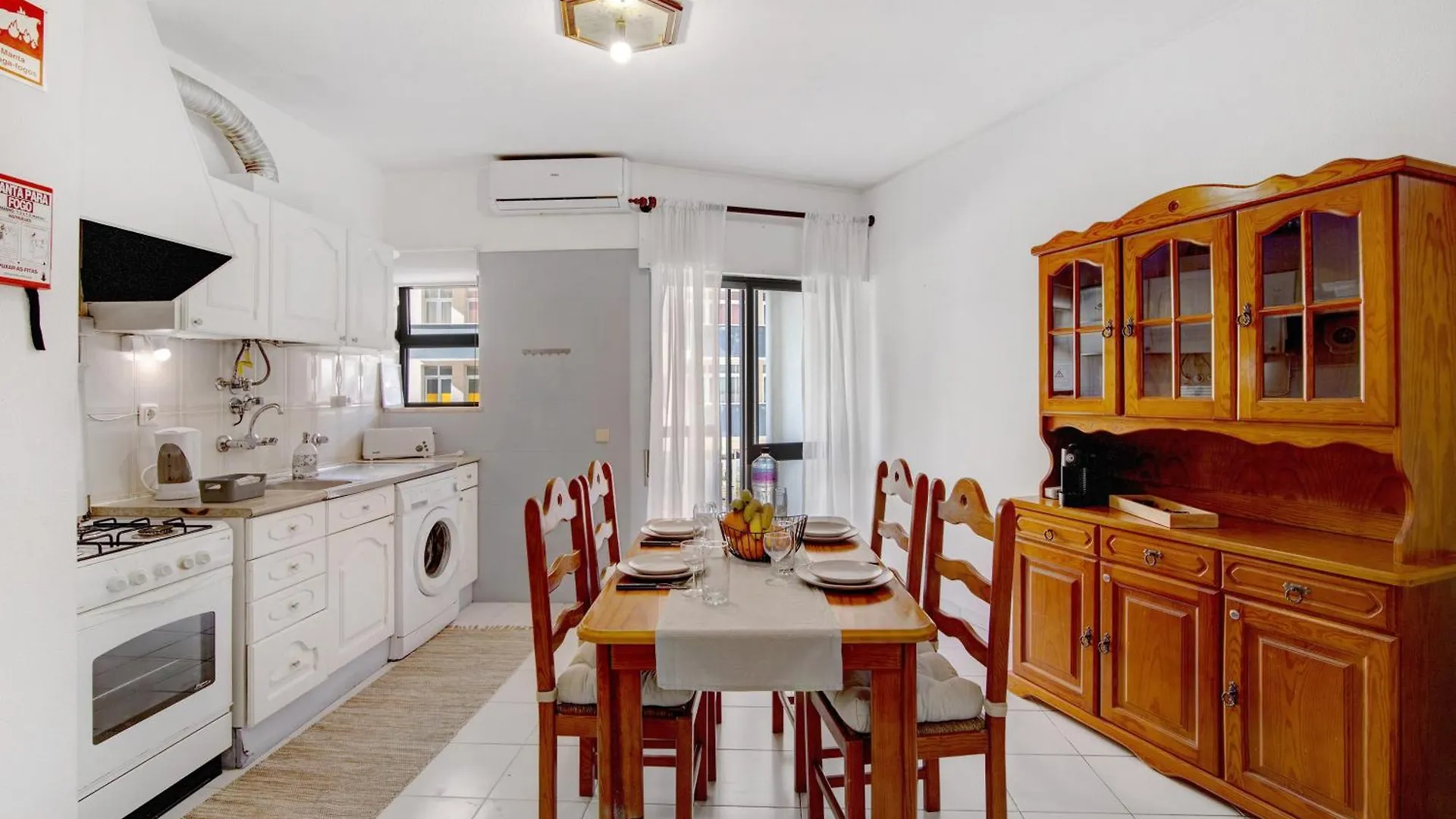 Seaside Sanctuary - Praia Da Rocha Portimao Apartment